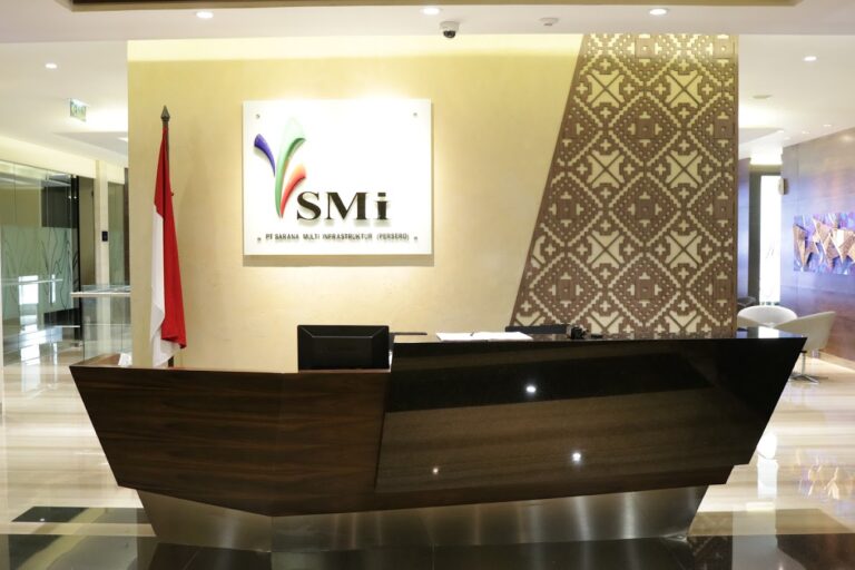 SMI